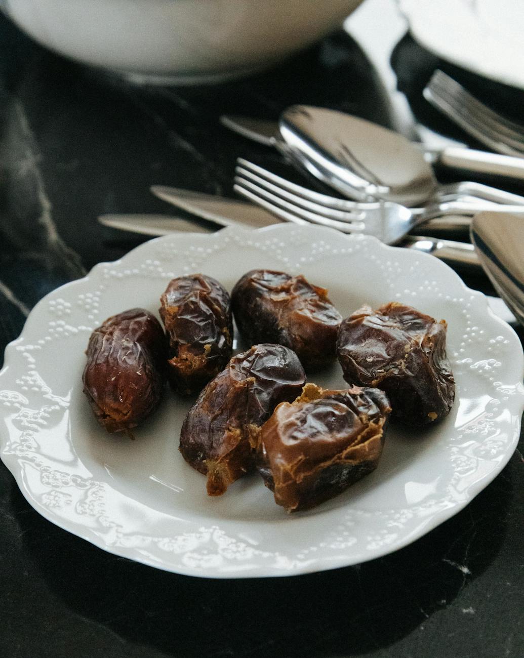 plate of dried dates